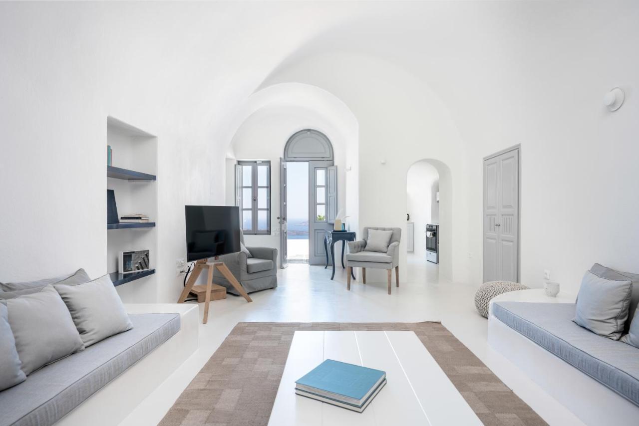 Inspire Santorini Luxury Villas Fira  Esterno foto