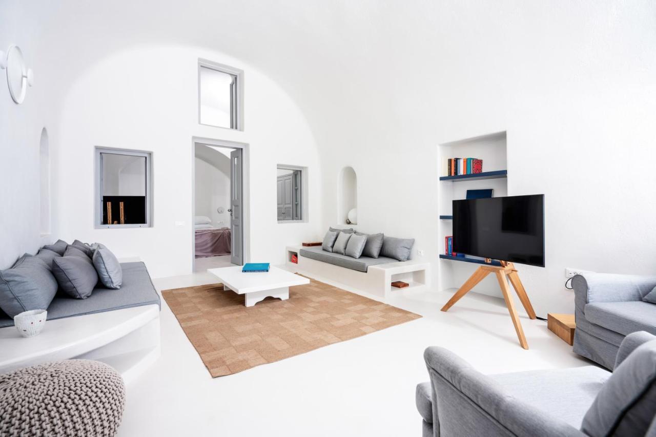 Inspire Santorini Luxury Villas Fira  Esterno foto