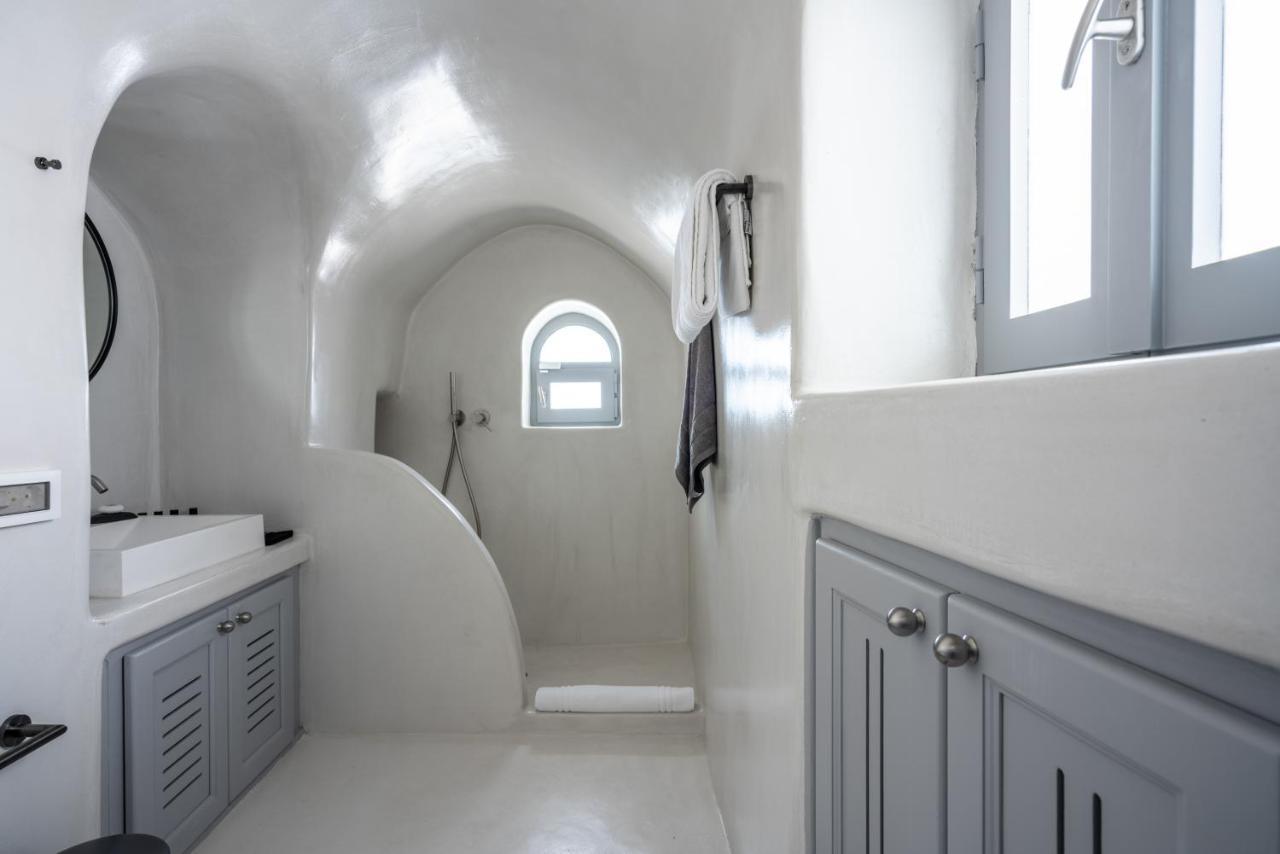 Inspire Santorini Luxury Villas Fira  Esterno foto