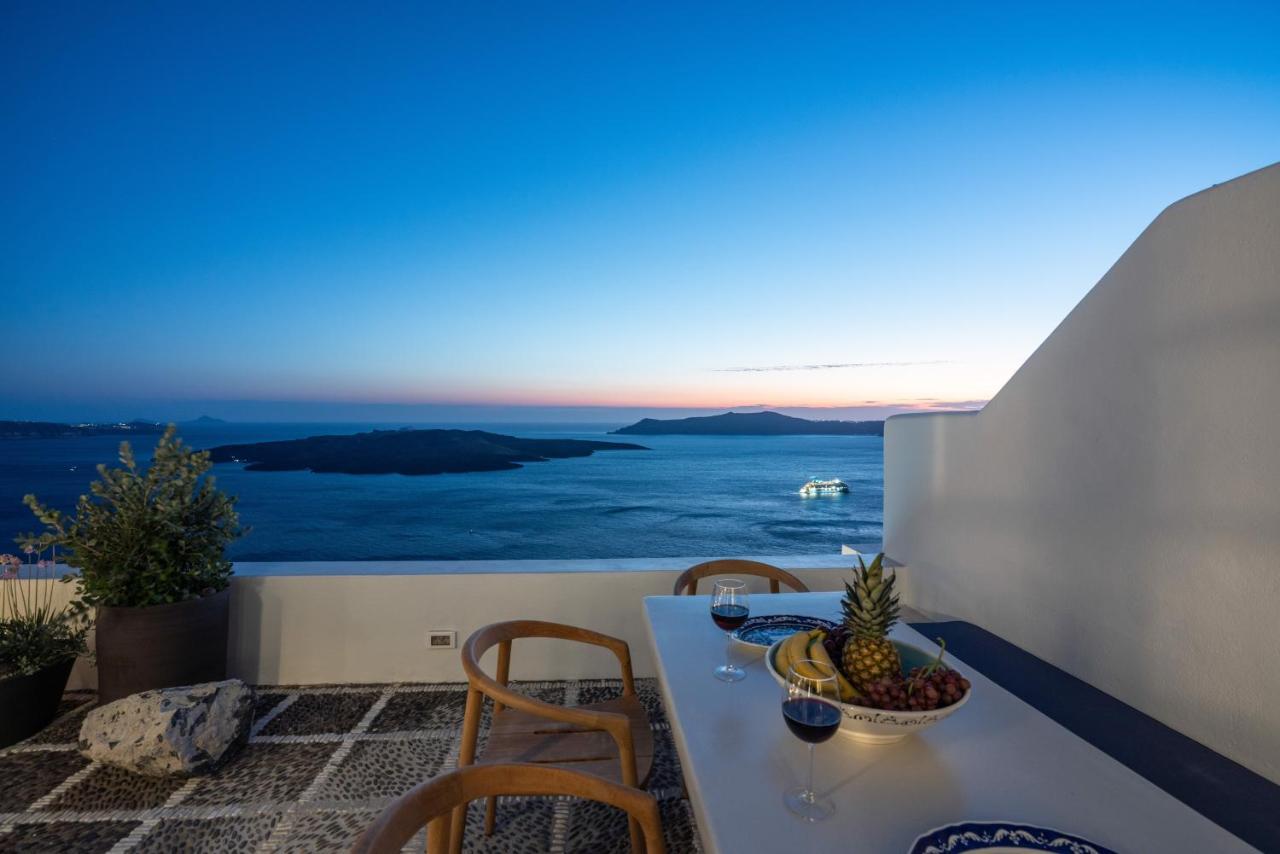 Inspire Santorini Luxury Villas Fira  Esterno foto